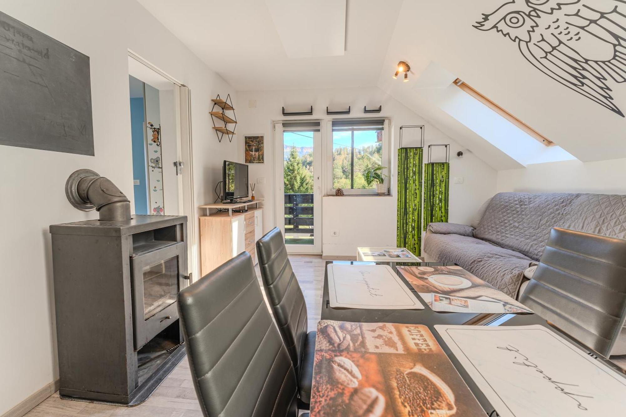 Idyllic Triglav Forest Retreat - Alps, Trails, Lakes, Falls มอยสตรานา ภายนอก รูปภาพ