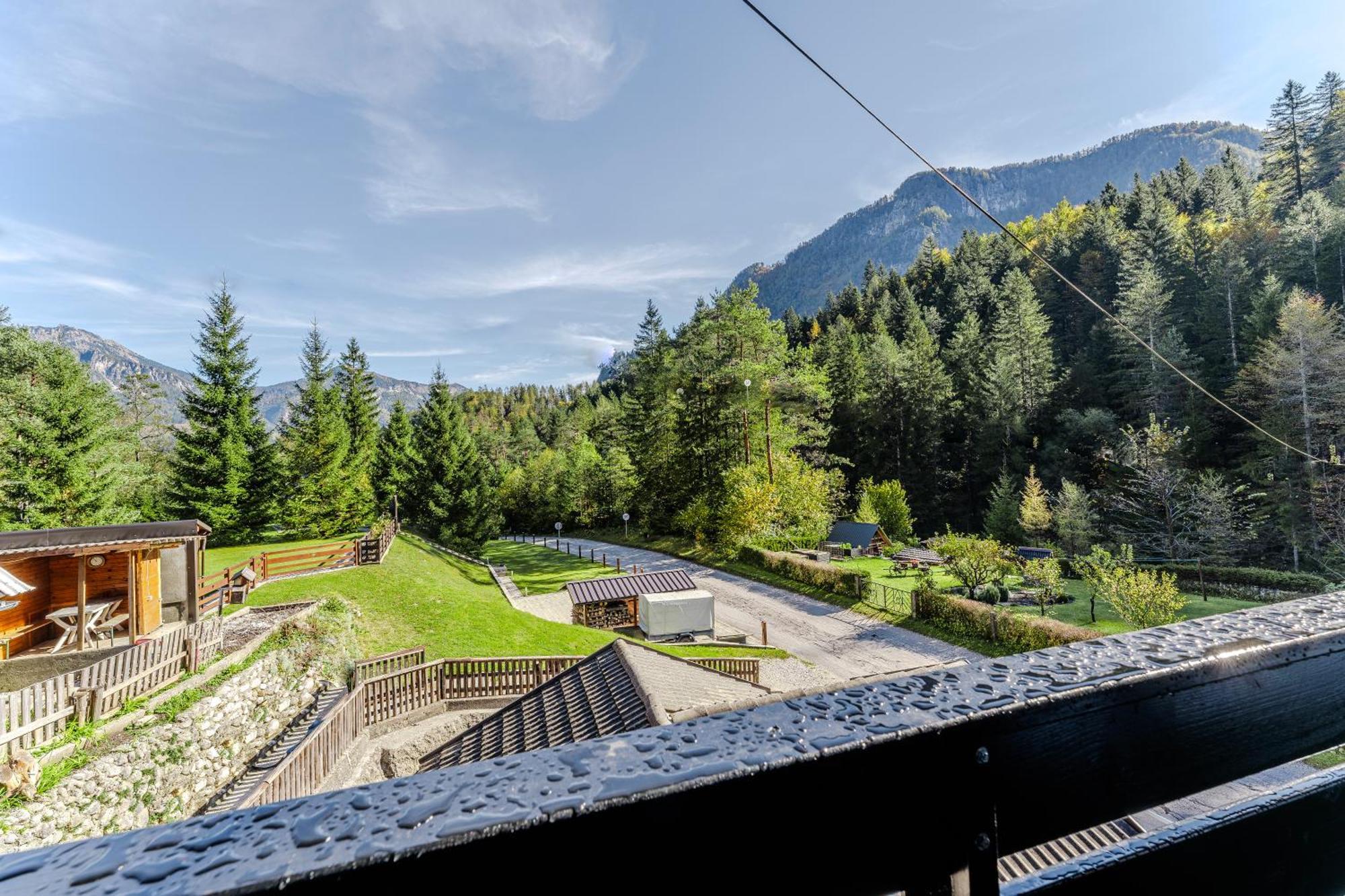 Idyllic Triglav Forest Retreat - Alps, Trails, Lakes, Falls มอยสตรานา ภายนอก รูปภาพ